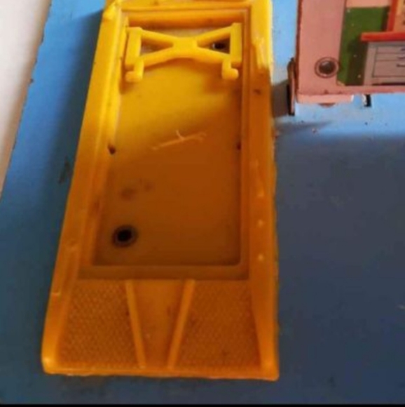 1960's Esso folding gas station toy - Picture 6 of 10